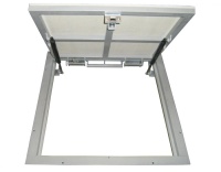 Так выглядит напольный люк АМО 1100п*700 