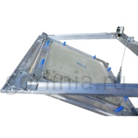 Люк под покраску Ультра 1200п*600 в раме уголок